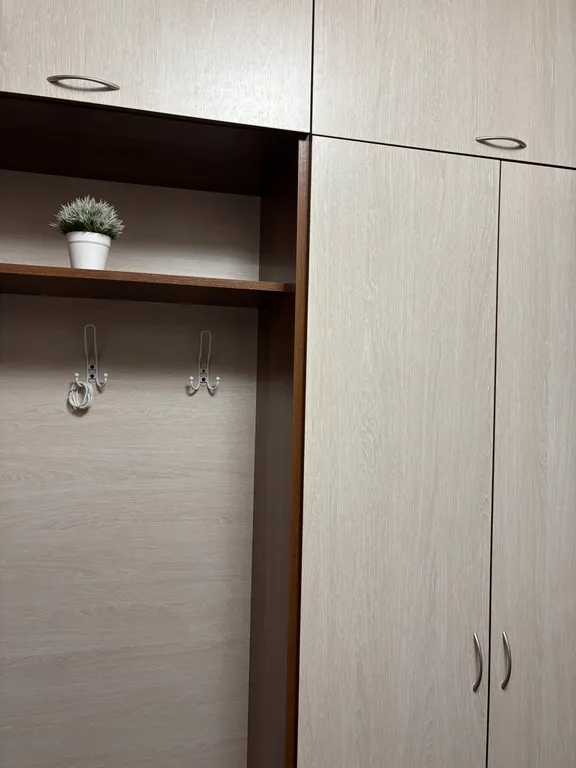 Уютная однотонная квартира