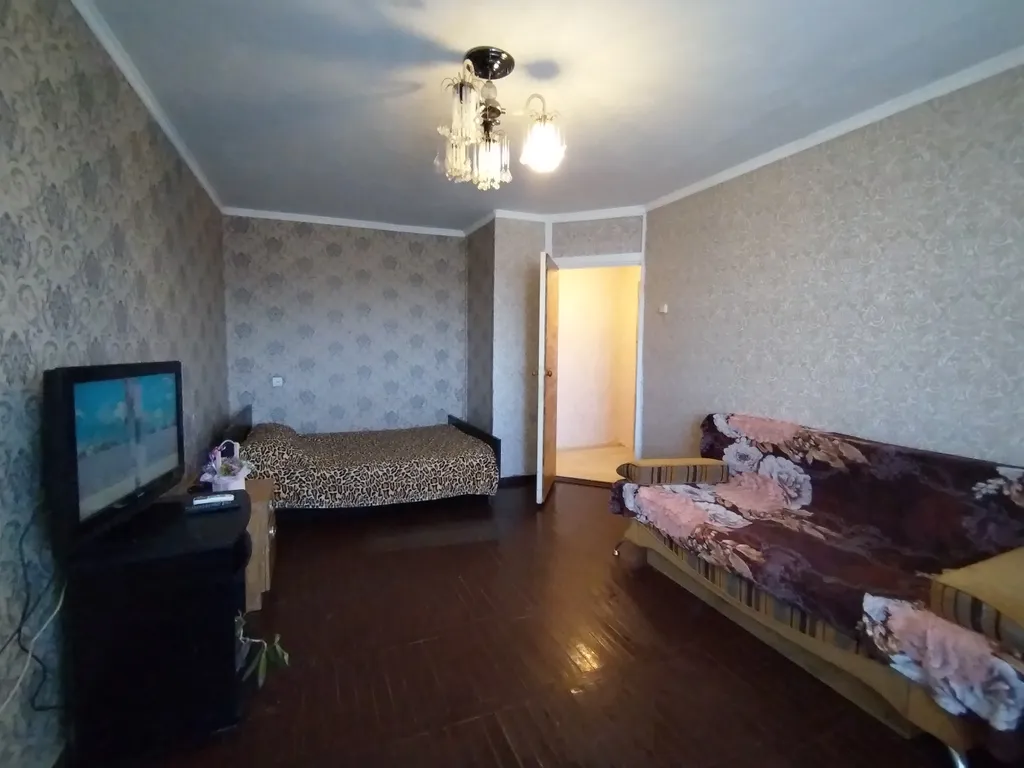 Бюджетная квартира с видом на город