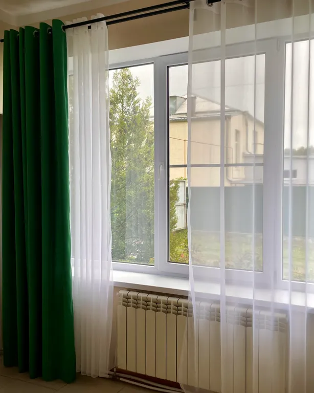 Дом у подножия горы