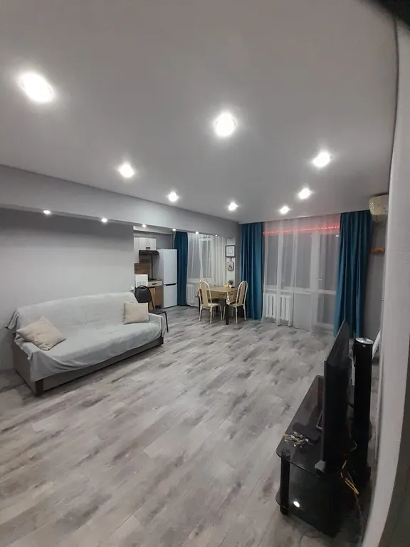 3-комнатная Квартира