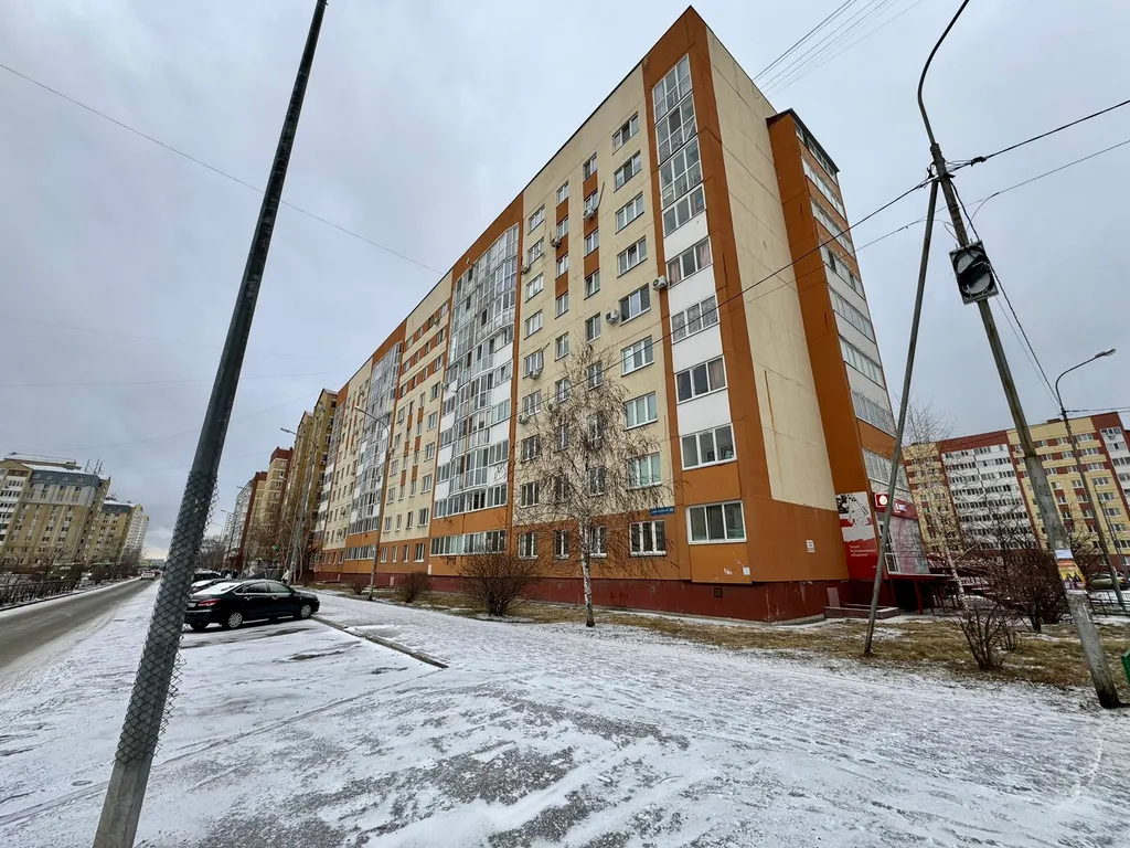 Квартира Двухкомнатная квартира для 6х гостей — Тюмень