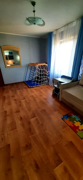 Уютная квартира в центре города с видом на море