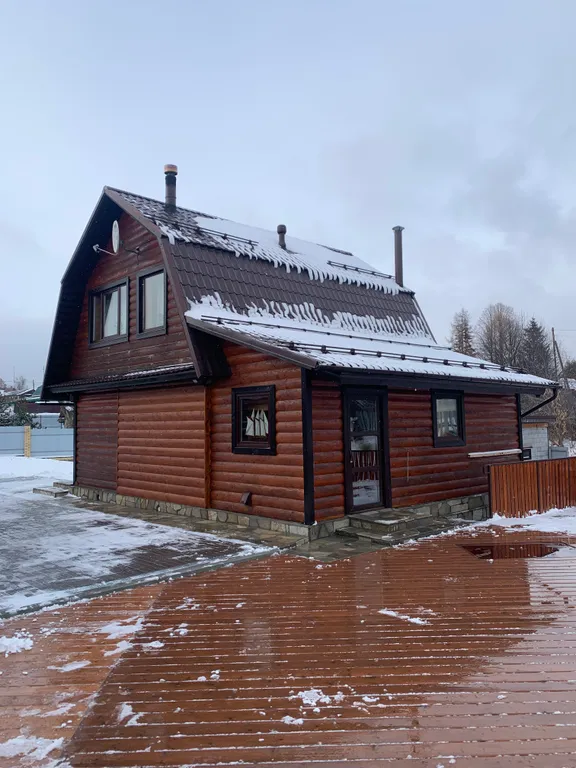 Аквамарин - гостевой комплекс с подогреваемым бассейном