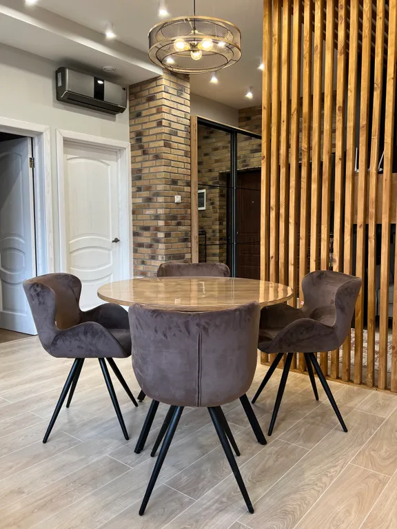 Стильная 3-комнатная квартира с видом на горы