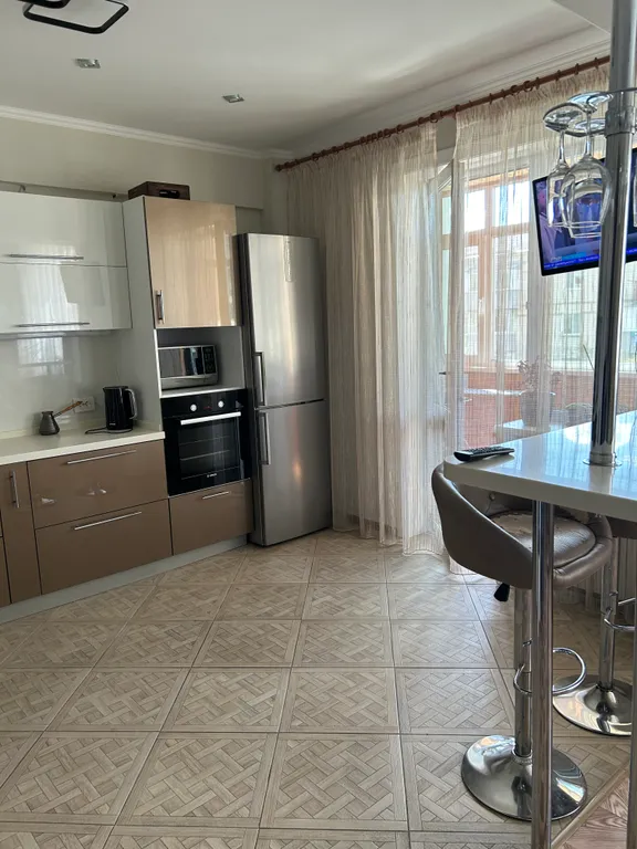 Просторная 2-х комнатная квартира в самом сердце города