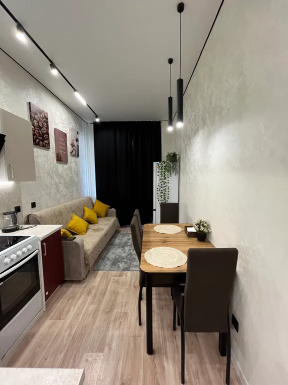 Квартира у зоопарка с шикарным видом на пруд