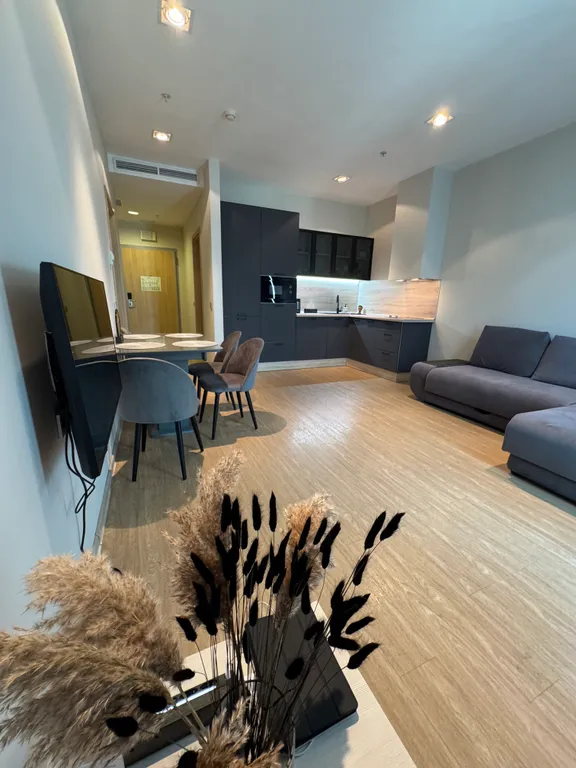 Апартаменты в центре Сочи с прямым видом на море