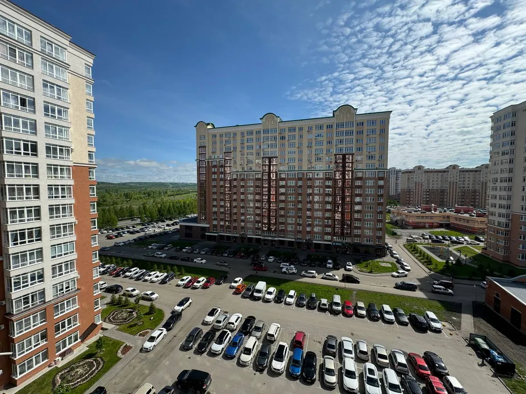 Студия в новом доме рядом с кадетским корпусом