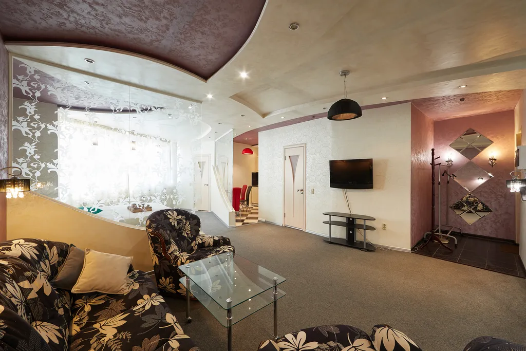 Красивая квартира-студия в центре города — аренда посуточно в Челябинск