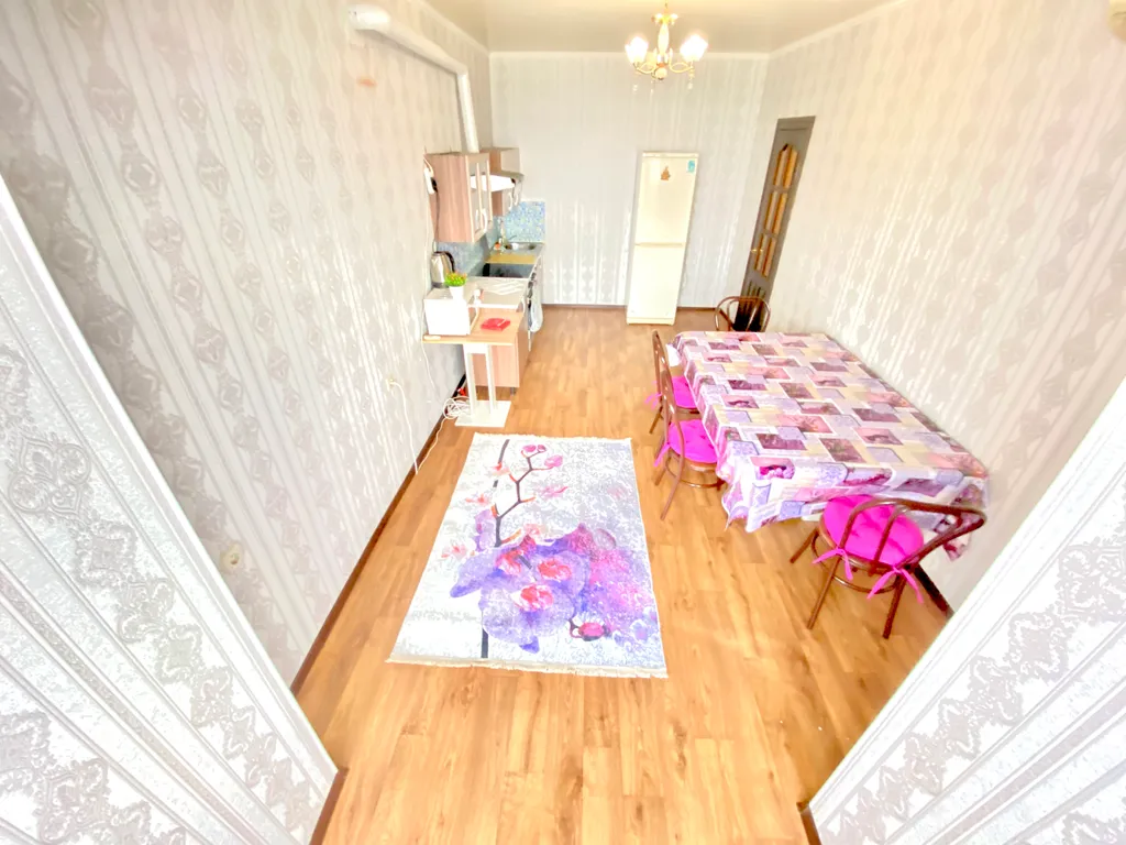 Квартира Первый дом от Волги на центральной Набережной — аренда посуточно в Астрахань