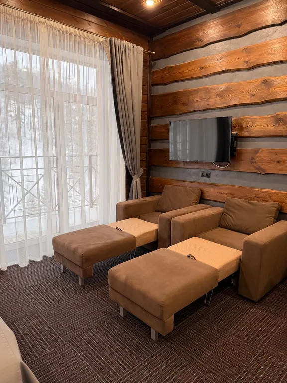 Апартаменты на ГЛК Солнечная Долина в здание Business Residence