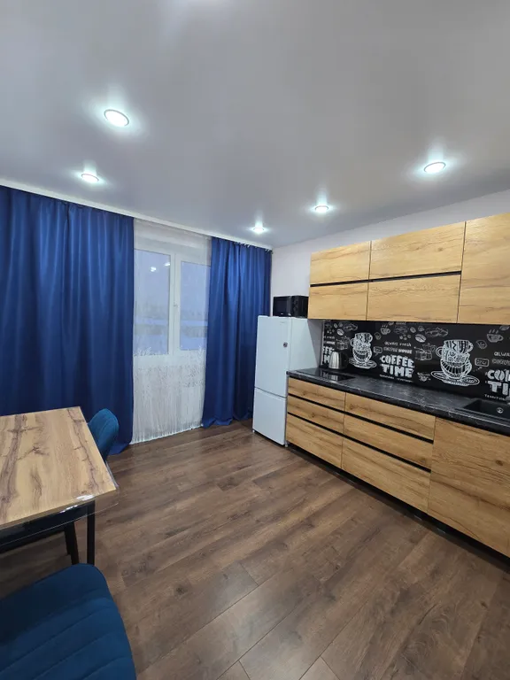 Квартира Однокомнатная квартира в центре — Вихоревка