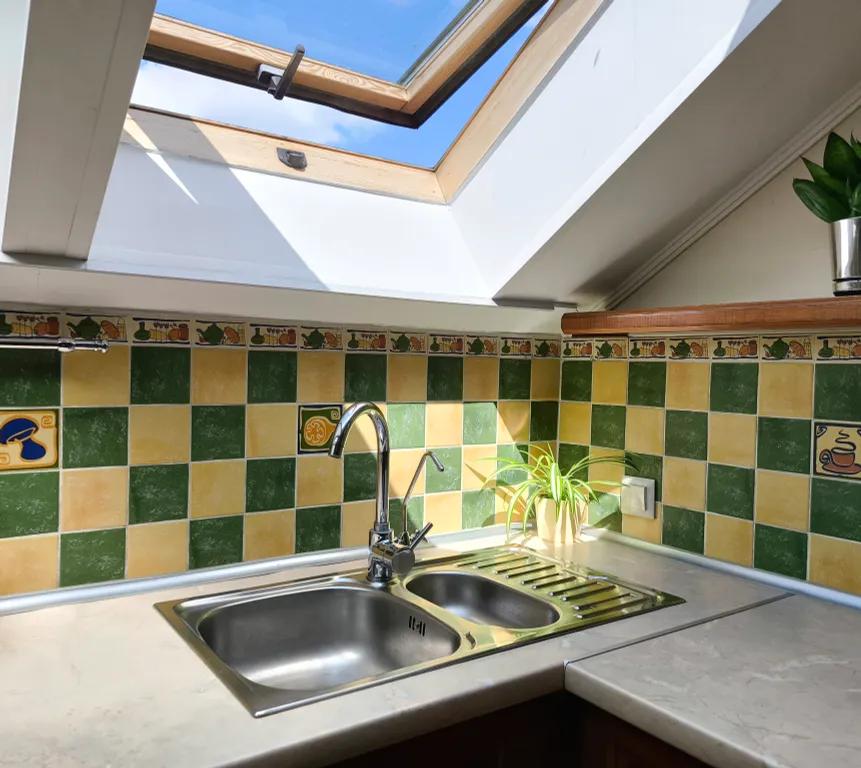 Квартира Квартира Арт мансарда художника — Калининград