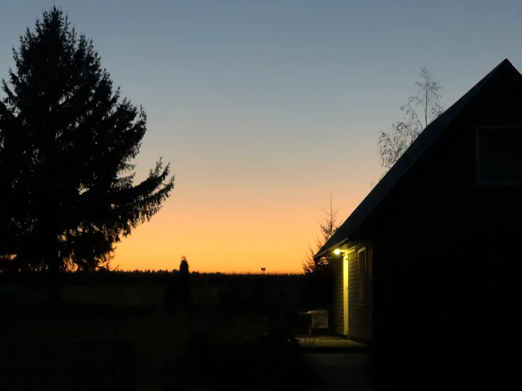 Дом с баней и бассейном в 15 минутах от Минска