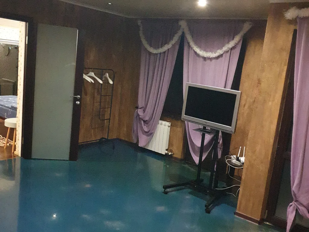 Дом-замок на море