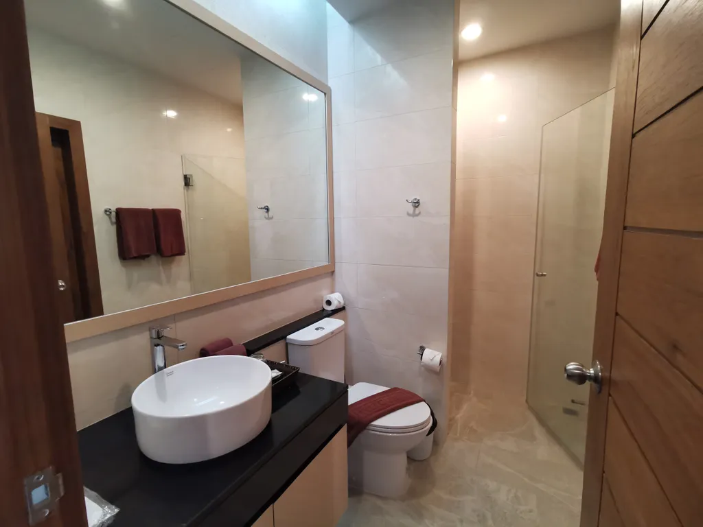 1-к видовая квартира с бассейном на крыше Karon