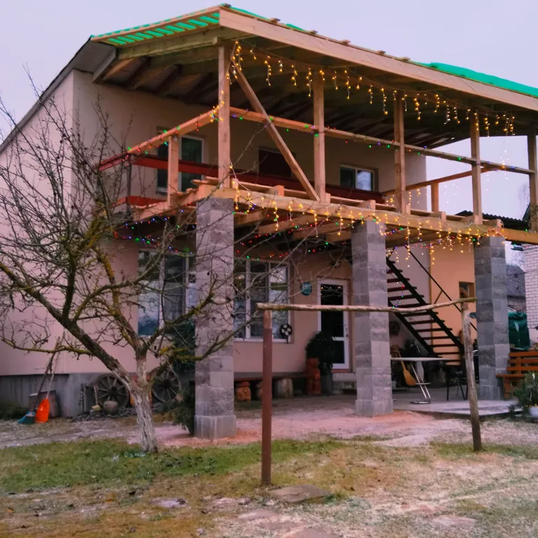 Усадьба на берегу реки