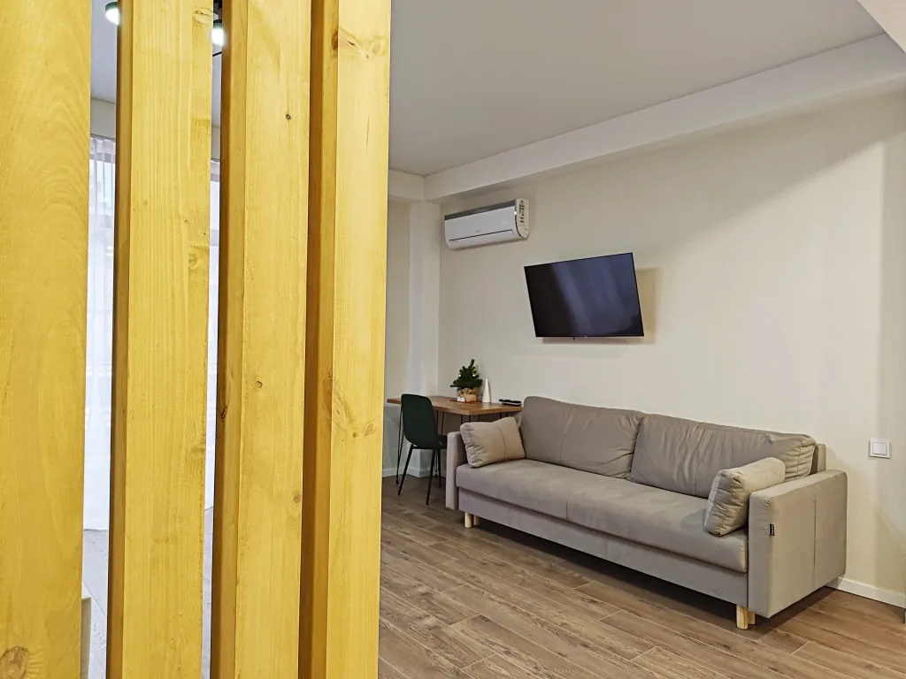 Большая дизайнерская студия с потрясающей панорамой на горы