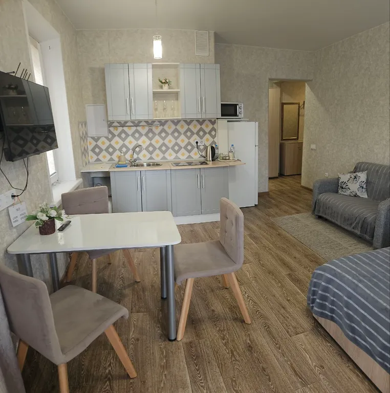 Уютная студия СЕРЕБРО у Модного Квартала в Центре