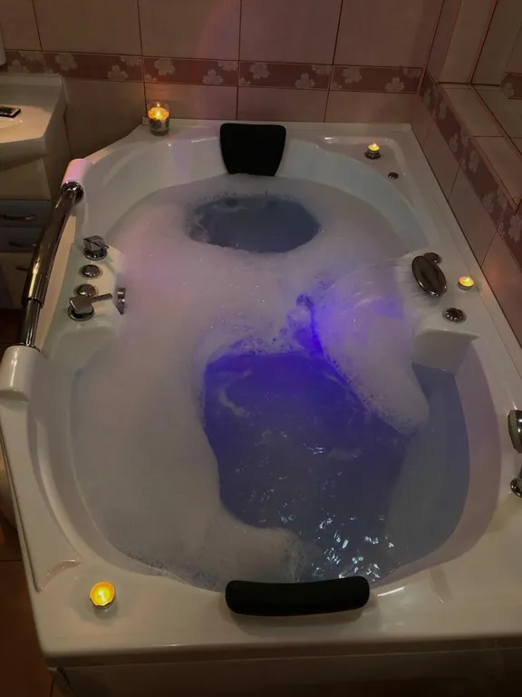 Апартаменты с Джакузи и видом на Парк