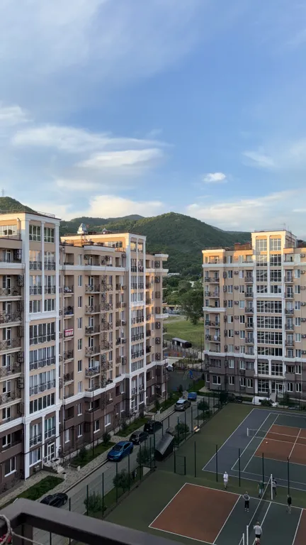 Новая студия с дизайнерскими ремонтом