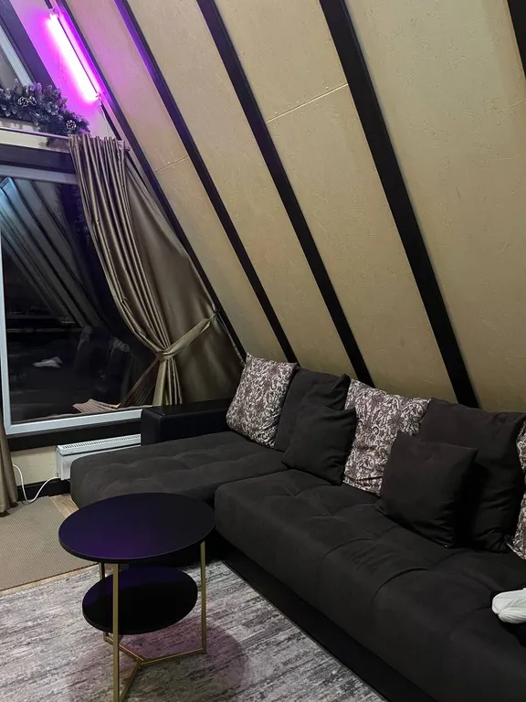 Коттедж 1-комнатный Дом — Шерегеш