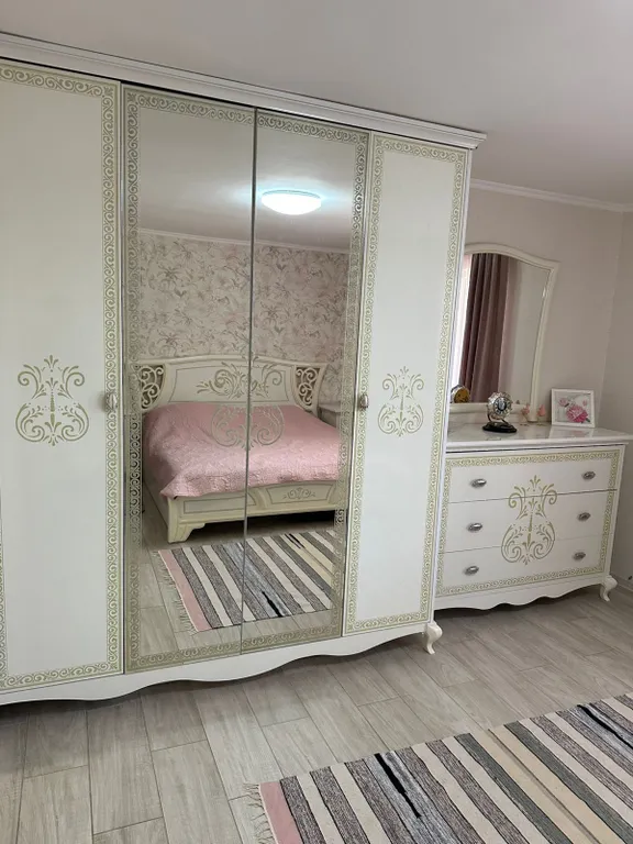 Дом с баней на берегу реки в 10 минутах от центра города