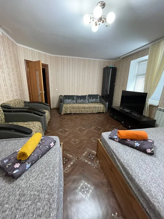 Комфортная двухкомнатная квартира в центре