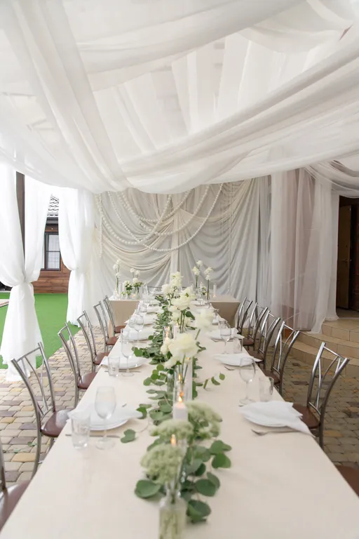 Коттедж с баней и теплым бассейном