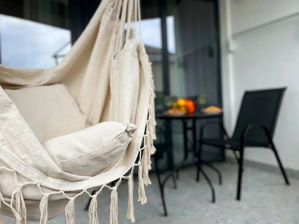 Апартаменты с большим балконом в 3 минутах от моря