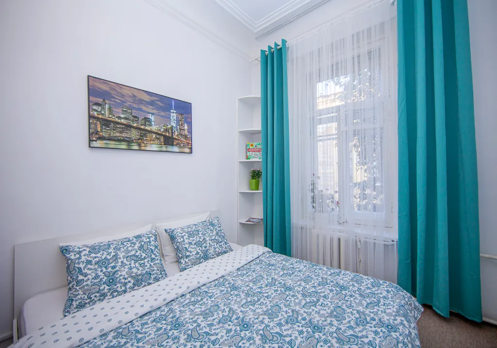 Happy Time 6BR Apartment