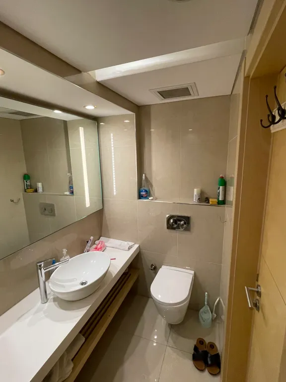 Studio apt with incredible view of the sea near metro station