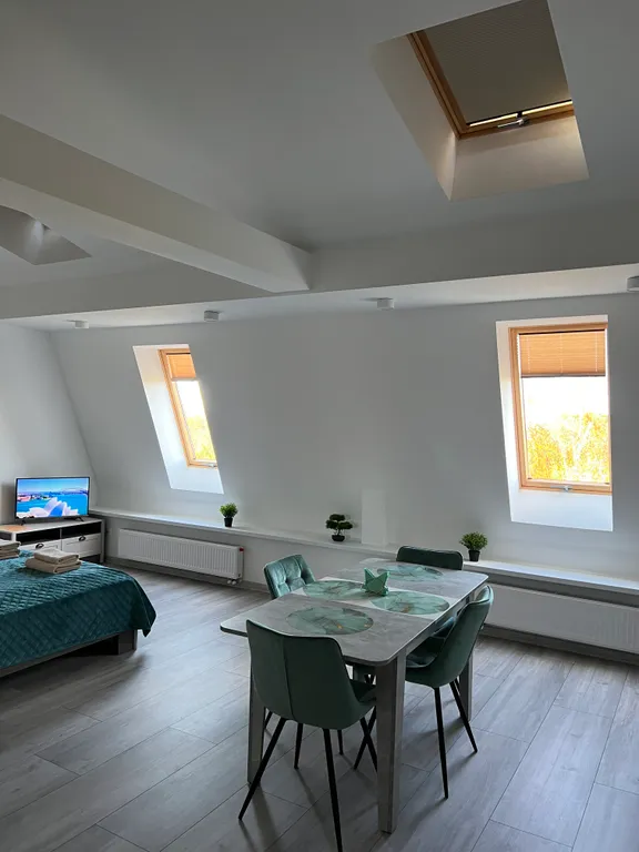 Студия с видом на море