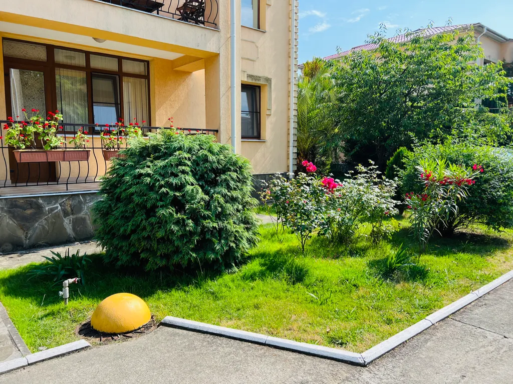 Трехкомнатный апартамент у моря  в КК Орхидея парк