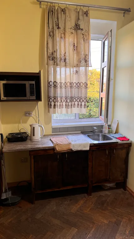 Коттедж Отличный дом — Сухум