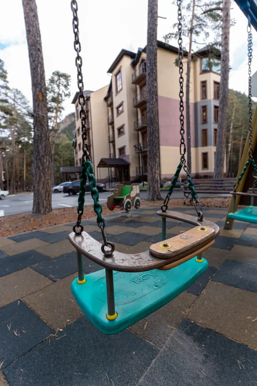 Яркая квартира в ЖК Горная сказка