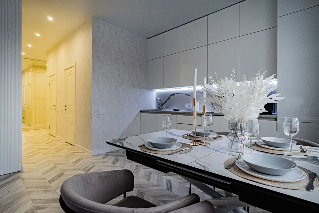 Евротрешка с панорамными окнами