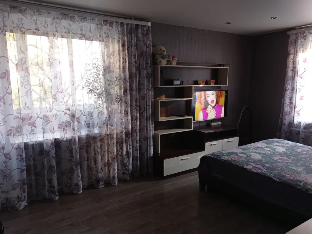 1-комнатная Квартира — аренда посуточно в Боровичи