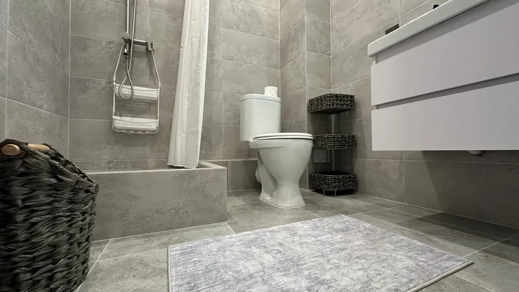 Жёлтая квартира Беличенко 92к4