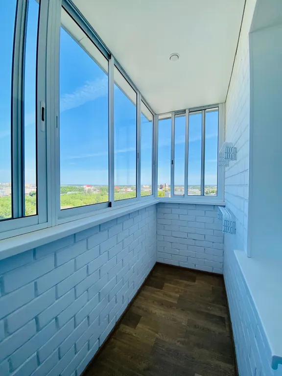 Двухкомнатный апартамент с красивым видом и евроремонтом