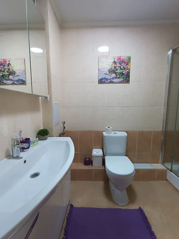 Уютная квартира в престижном районе Алматы