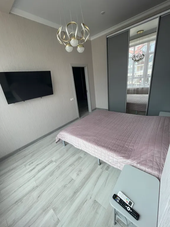 Просторная квартира в Геленджике. Море и солнце ждут!