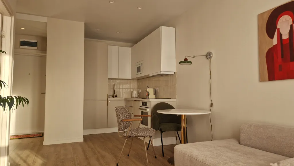 Арт-Светлица — дизайнерские апартаменты в Саларьево-Парк