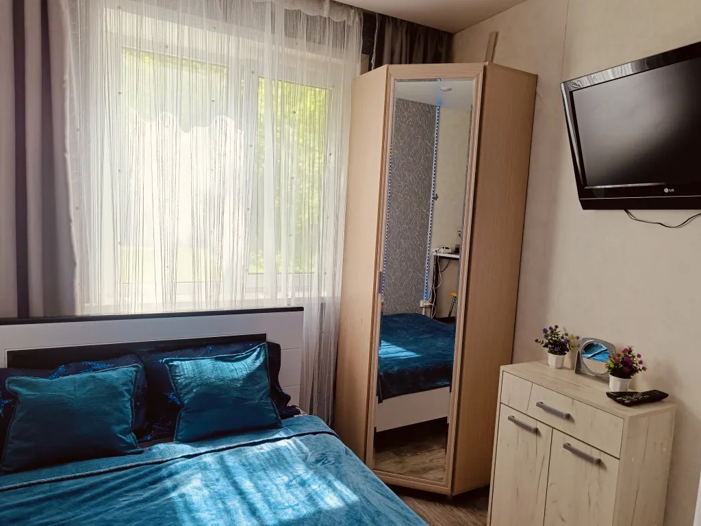 Квартира студия у метро Золотая Нива