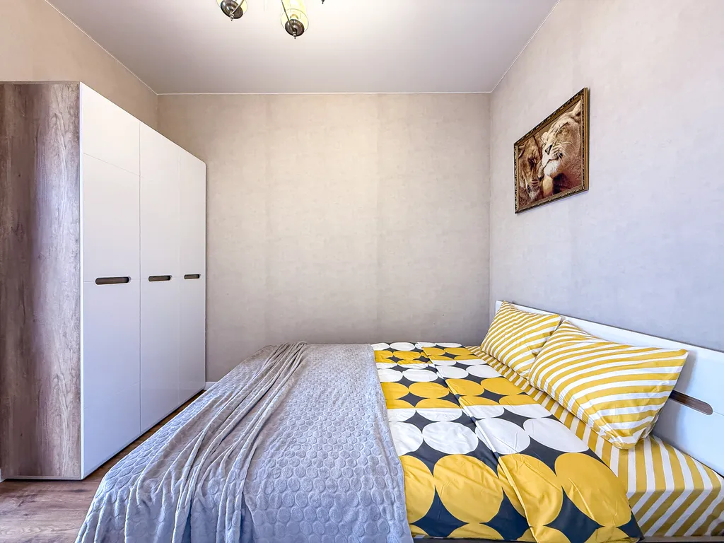 Квартира на набережной