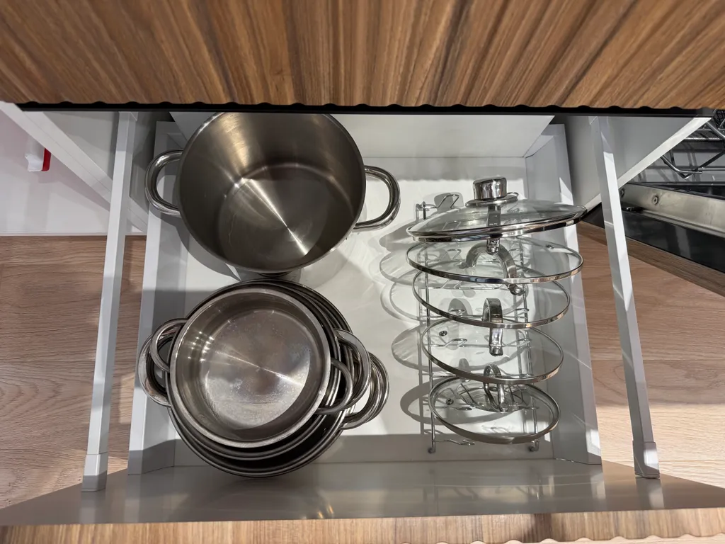 Квартира Дизайнерская квартира с Алисой в ЖК Фрукты — Сириус