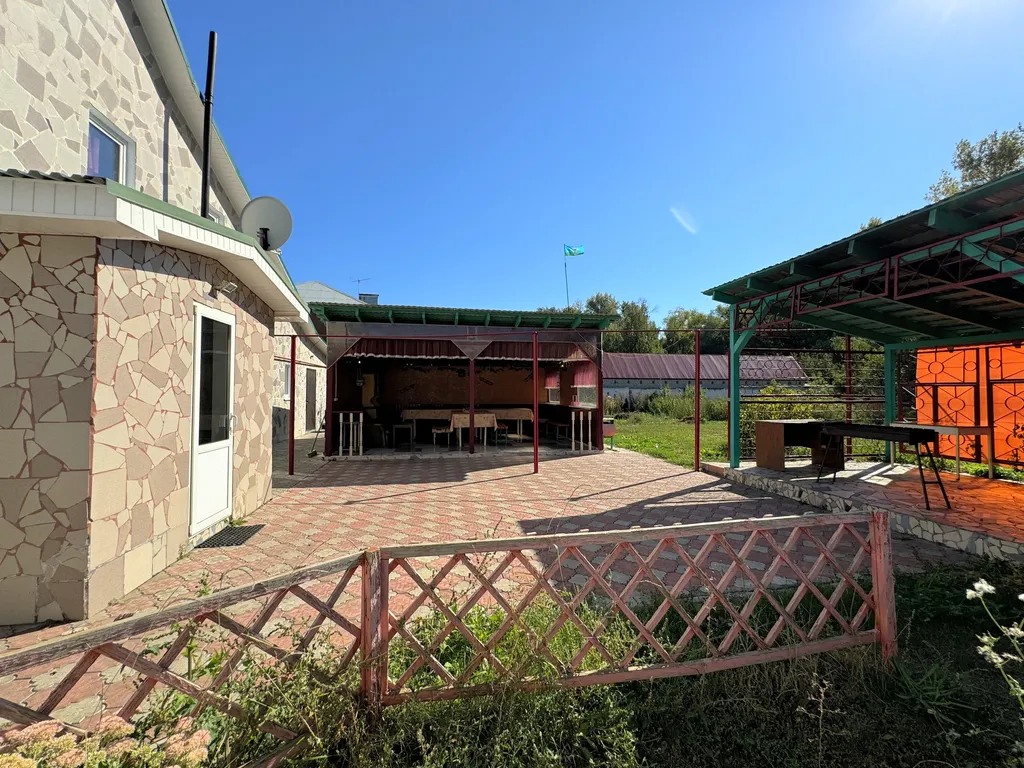 Коттедж Сингапур в коттеджном комплексе