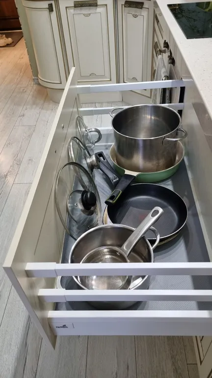 Квартира Квартира УЮТНЫЙ ПРОВАНС У МОРЯ: ВАША ИДЕАЛЬНАЯ ЕВРО-ТРЕШКА В АНАПЕ! — Анапа