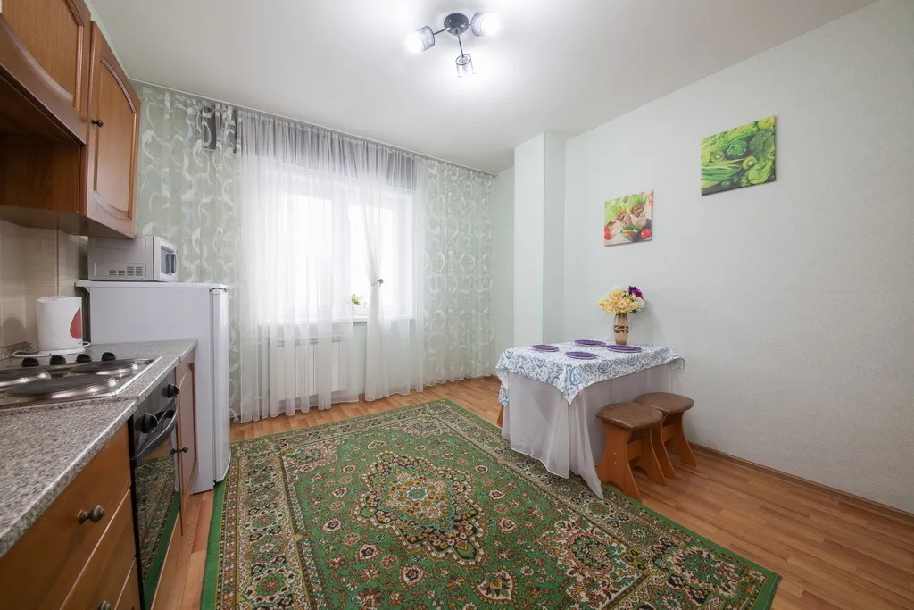 Квартира Уютные апартаменты в новом доме напротив ТРЦ Планета — Красноярск