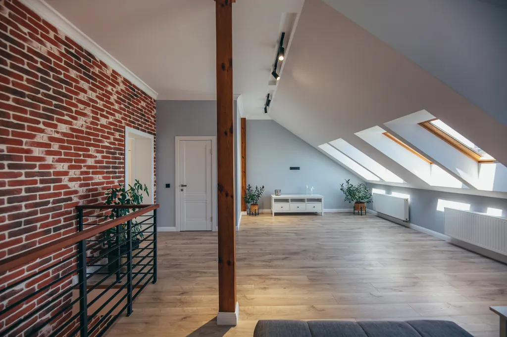 4-комнатная квартира в 100 метрах от моря